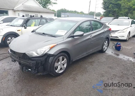 2013 Hyundai Elantra Gls из США, поврежденный, VIN 5NPDH4AE9DH232018